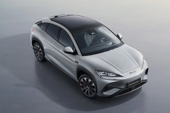 BYD Sealion 7